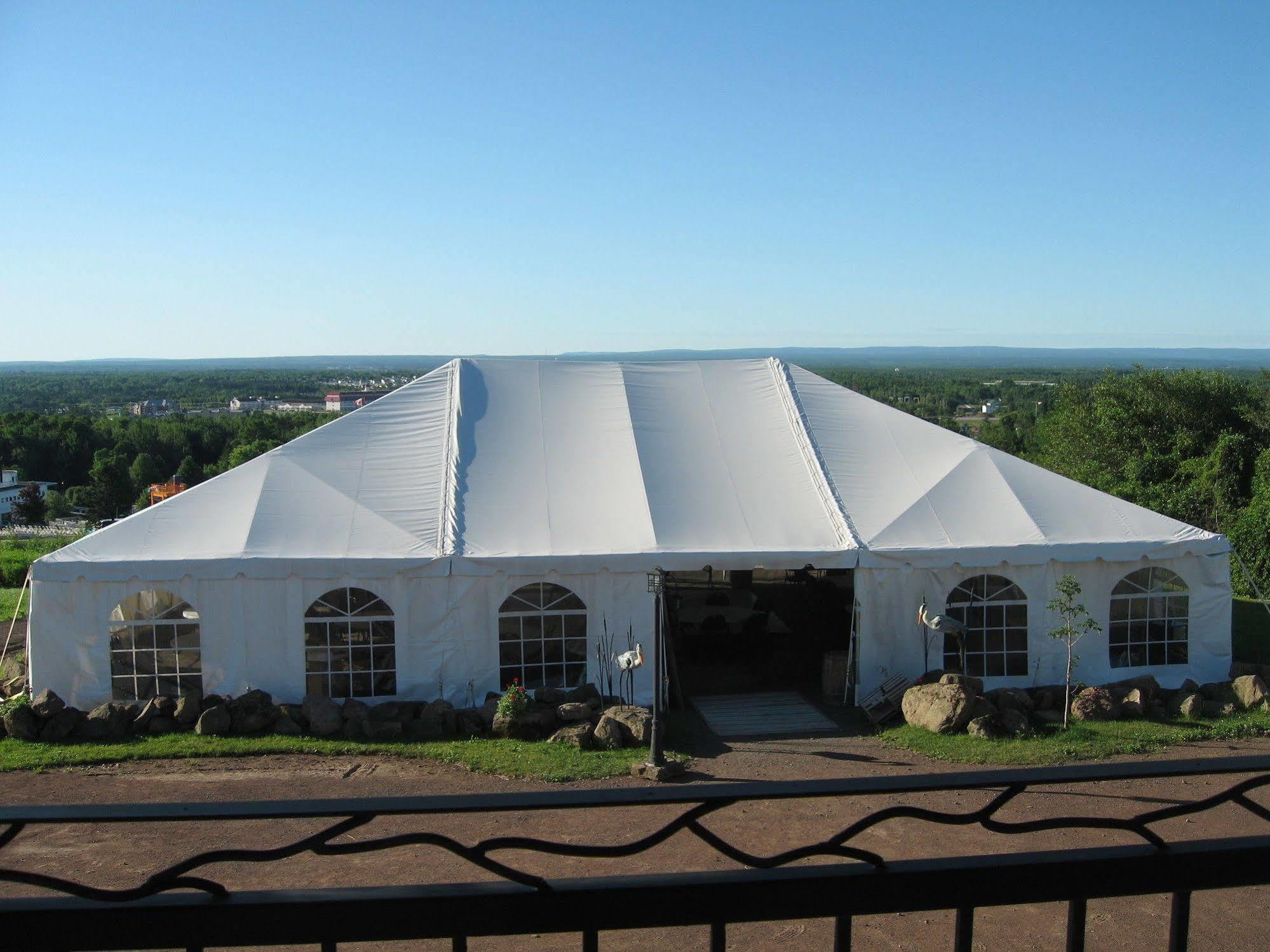 Magnetic Hill Winery Hotel Moncton Exterior foto